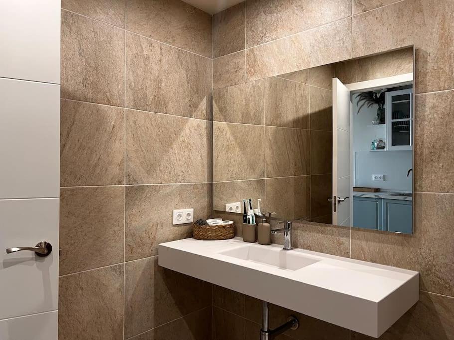 Ocean Dream Apartments - Lovely Sea View Studio Apartment 5Min From Beach San Marcos  Екстер'єр фото